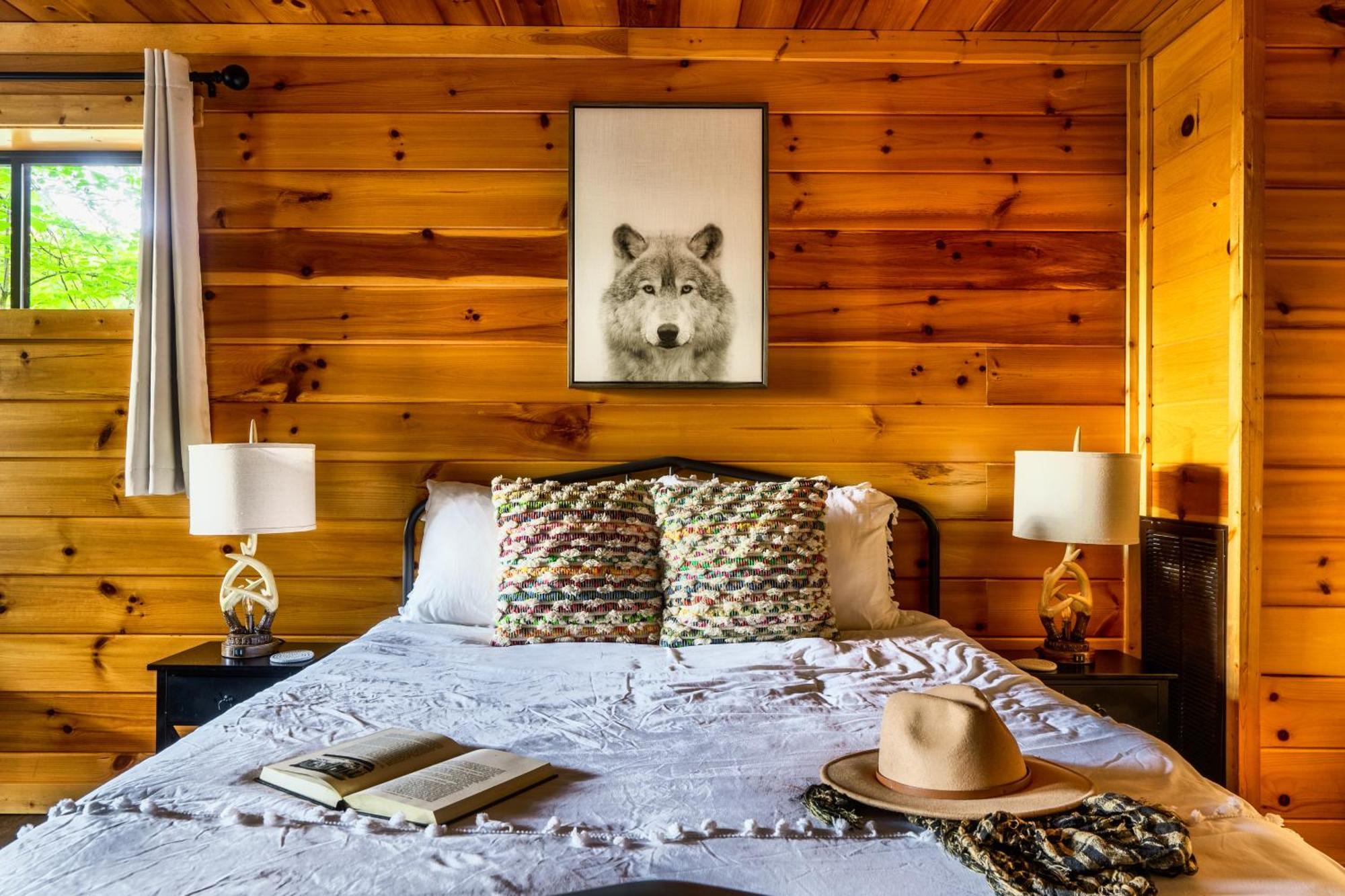Woodhaven - Private - 3 Suites - Gorgeous Views - 3 Pools - Gamerm - Hottub - Lots Of Bears Gatlinburg Zewnętrze zdjęcie