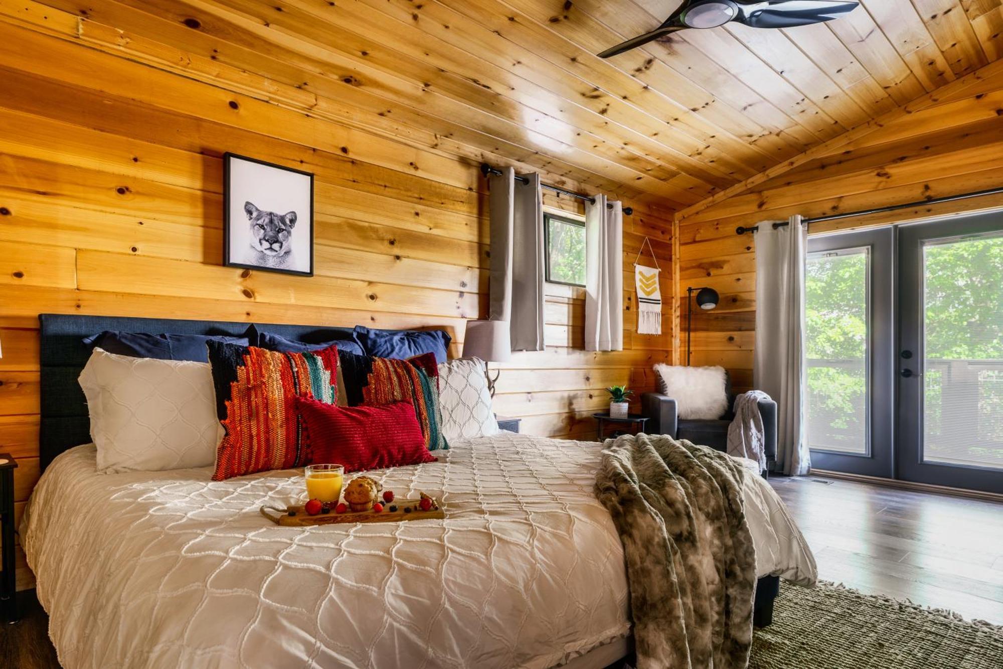 Woodhaven - Private - 3 Suites - Gorgeous Views - 3 Pools - Gamerm - Hottub - Lots Of Bears Gatlinburg Zewnętrze zdjęcie
