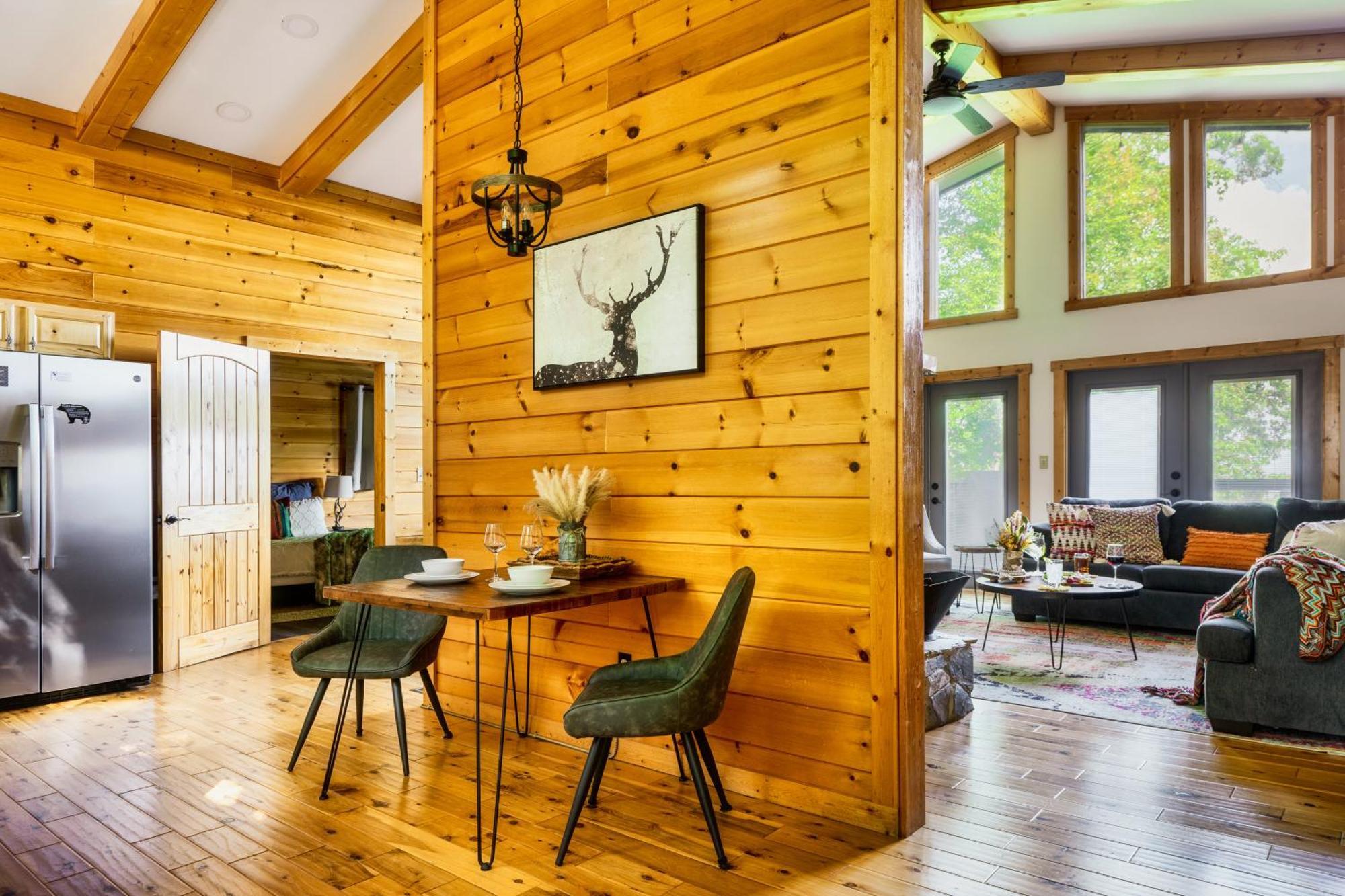 Woodhaven - Private - 3 Suites - Gorgeous Views - 3 Pools - Gamerm - Hottub - Lots Of Bears Gatlinburg Zewnętrze zdjęcie